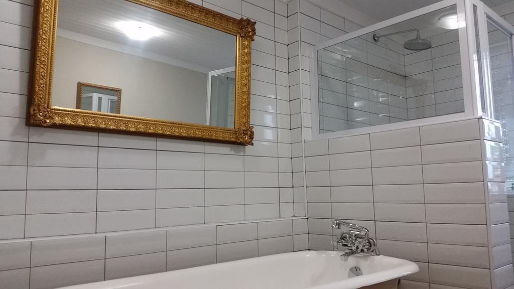 Bauhenia Guesthouse Potchefstroom Dış mekan fotoğraf
