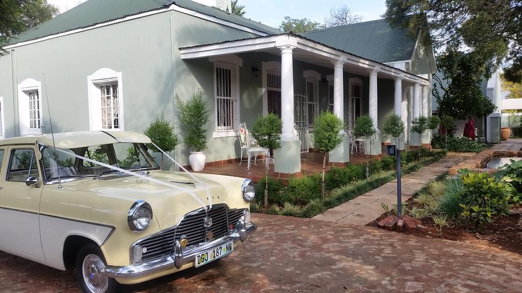 Bauhenia Guesthouse Potchefstroom Dış mekan fotoğraf