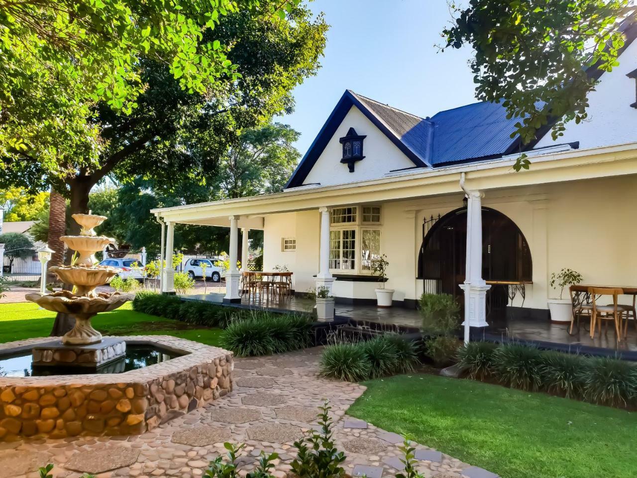 Bauhenia Guesthouse Potchefstroom Dış mekan fotoğraf